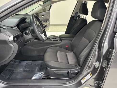 Used 2021 Nissan Altima 2.5 S FWD image 11