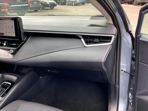 Used 2024 Toyota Corolla LE image 17