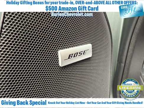 Used 2023 Chevrolet Suburban Premier image 41