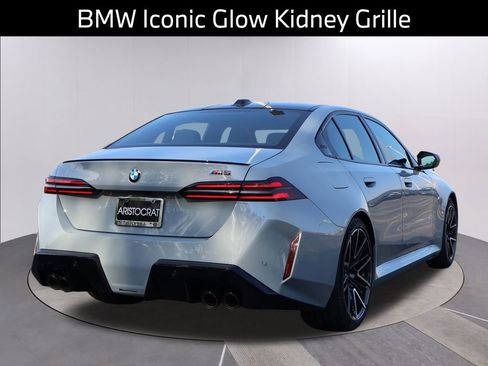 New 2026 BMW M5 Base w/ Executive Package image 9