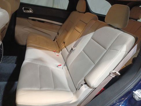 Used 2018 Dodge Durango SXT w/ 3rd Row Seating Group image 16