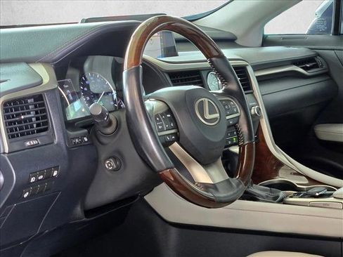 Used 2018 Lexus RX 450hL Premium w/ Premium Package AWD/4WD image 5