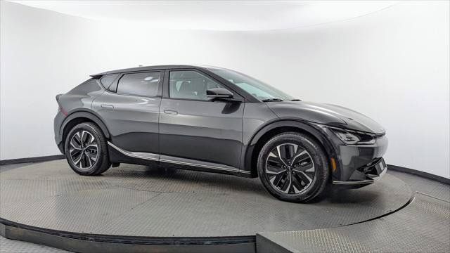 Used 2024 Kia EV6 Wind w/ Wind Technology Package AWD/4WD image 11