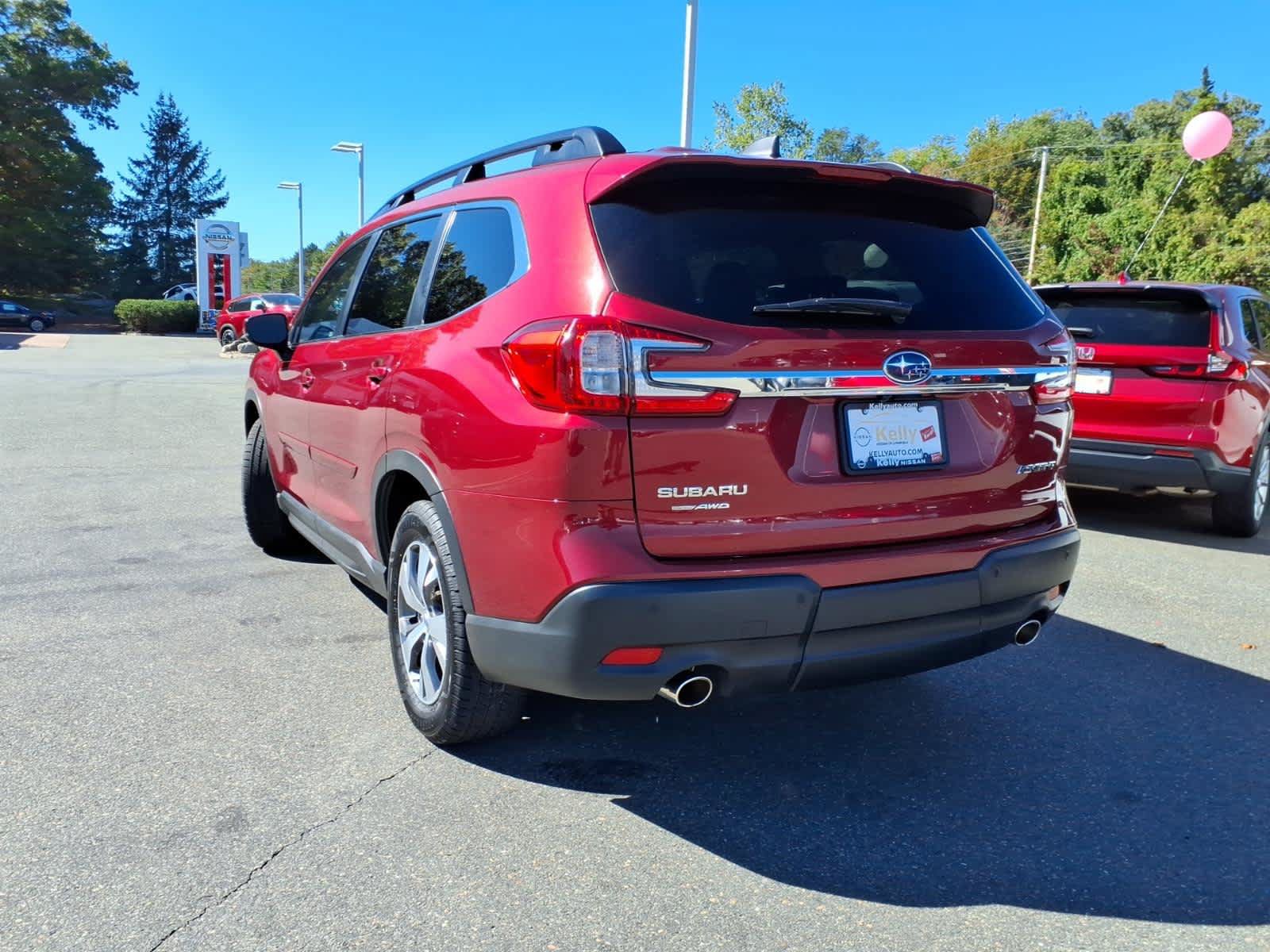 Used 2024 Subaru Ascent Premium w/ Convenience Package AWD/4WD image 7