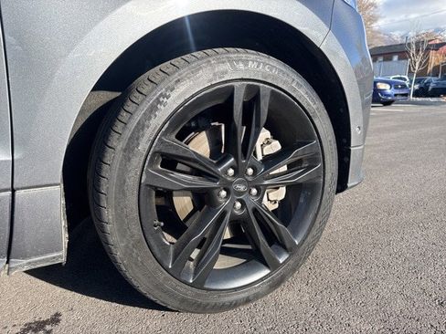Used 2021 Ford Edge ST w/ Equipment Group 401A image 10