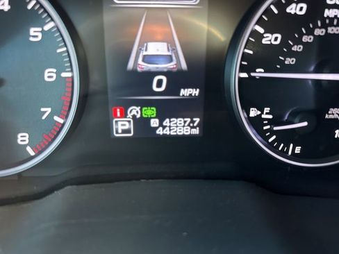 Used 2023 Subaru Outback Limited image 15