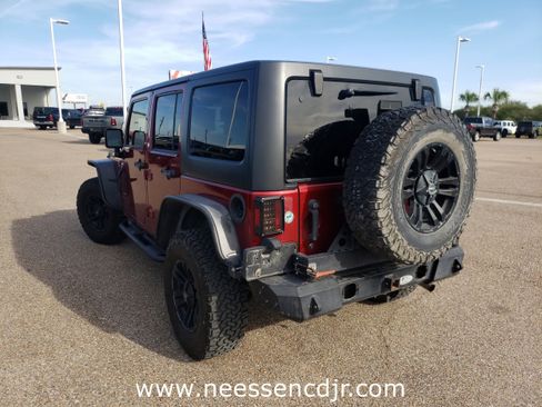 Used 2012 Jeep Wrangler Unlimited Sport image 5