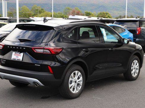 New 2026 Ford Escape Active w/ Active Premium Tech Pack image 6