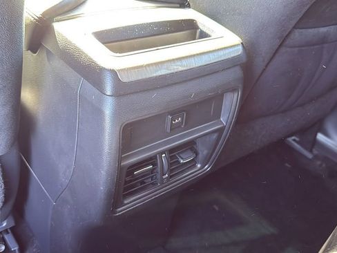 Used 2017 Nissan Murano SV image 15