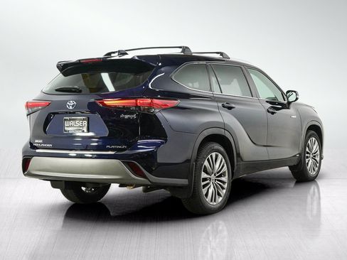 Used 2020 Toyota Highlander Platinum AWD/4WD image 5