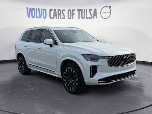 New 2026 Volvo XC90 B5 Plus image 7