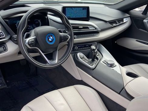Used 2015 BMW i8 image 12