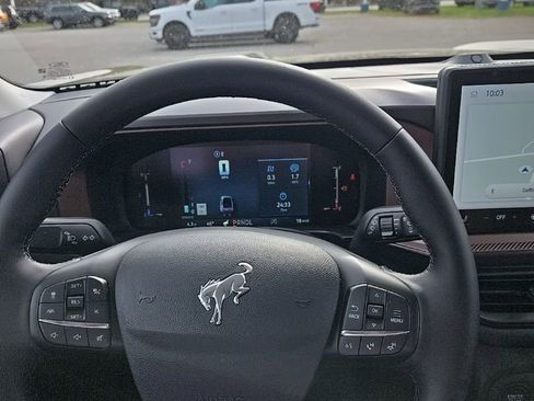 New 2026 Ford Bronco Sport Outer Banks w/ Outer Banks Tech Package+ AWD/4WD image 12