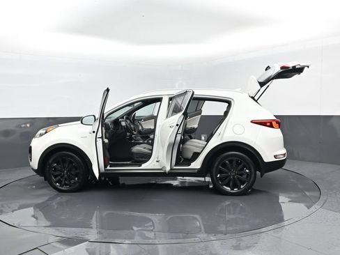 Used 2019 Kia Sportage EX w/ EX Sport Appearance Package AWD/4WD image 36