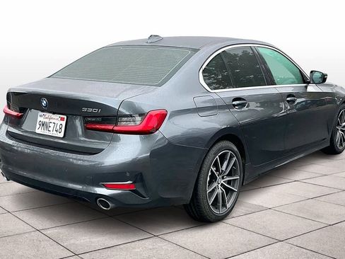 Used 2020 BMW 330i Sedan w/ Premium Package image 14
