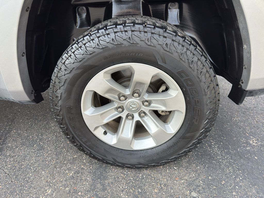Used 2022 RAM 1500 Laramie AWD/4WD image 9