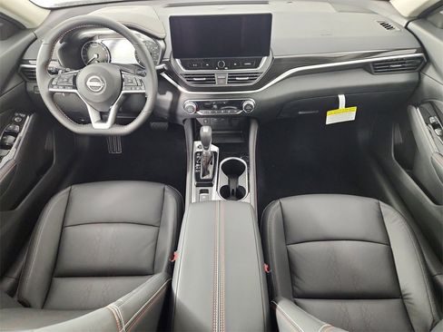 New 2025 Nissan Altima 2.5 SR w/ SR Premium Package image 12