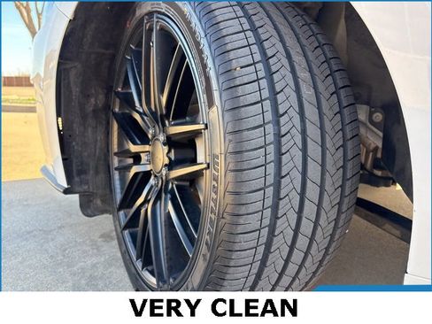 Used 2021 Ford Mustang GT Premium image 17