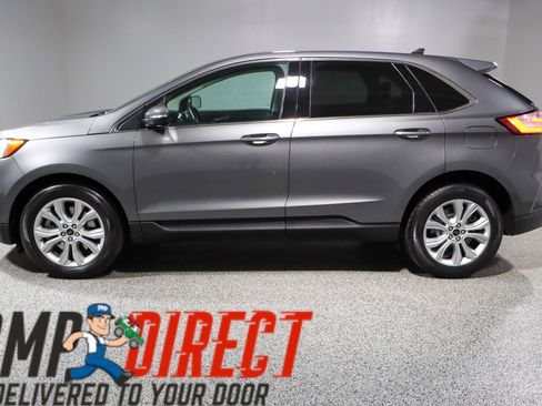 Used 2023 Ford Edge Titanium image 10