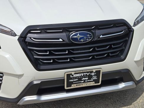 Certified 2023 Subaru Forester Touring w/ Popular Package #3 AWD/4WD image 5