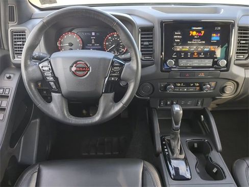 Used 2022 Nissan Frontier Pro-X w/ Pro-X Premium Package image 15