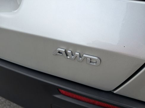 Used 2025 Toyota bZ4X AWD w/ Weather Package image 8