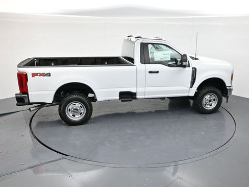 New 2026 Ford F250 XL w/ FX4 Off-Road Package AWD/4WD image 30