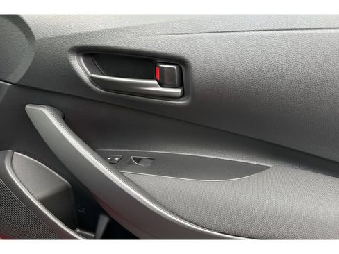 Used 2026 Toyota Corolla LE w/ LE Premium Package FWD image 18