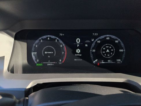 Used 2025 Toyota Tacoma TRD Pro AWD/4WD image 15