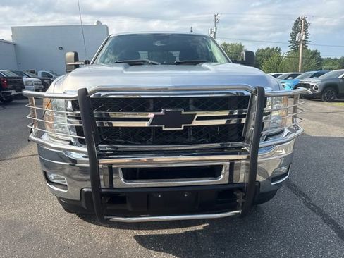 Used 2013 Chevrolet Silverado 2500 LTZ w/ LTZ Plus Package AWD/4WD image 9