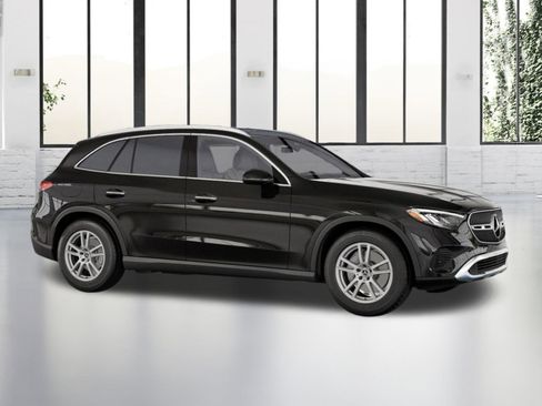 Certified 2025 Mercedes-Benz GLC 300 4MATIC image 13
