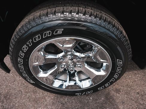 Used 2023 RAM 1500 Big Horn AWD/4WD image 9