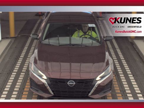 Used 2024 Nissan Altima 2.5 SV image 25