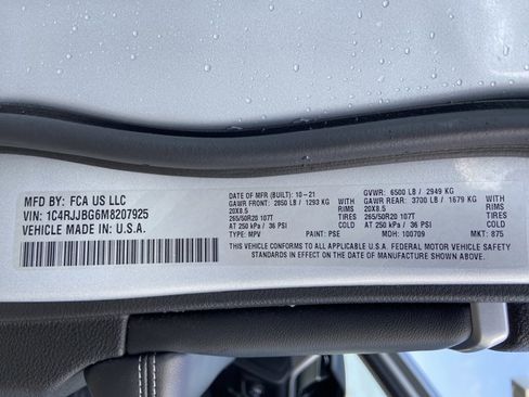 Used 2021 Jeep Grand Cherokee L Limited image 32