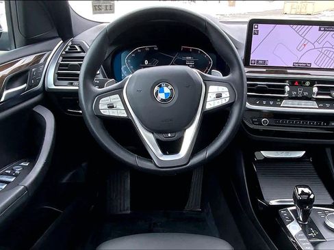 Used 2023 BMW X3 xDrive30i w/ Premium Package AWD/4WD image 5