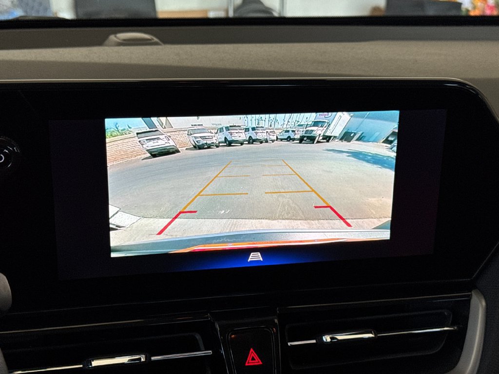 Used 2025 Chevrolet TrailBlazer LT FWD image 18