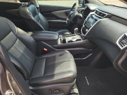 Certified 2017 Nissan Murano Platinum w/ Platinum Technology Package FWD image 14