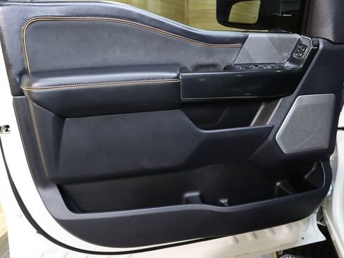 Used 2024 Ford F250 Platinum image 46