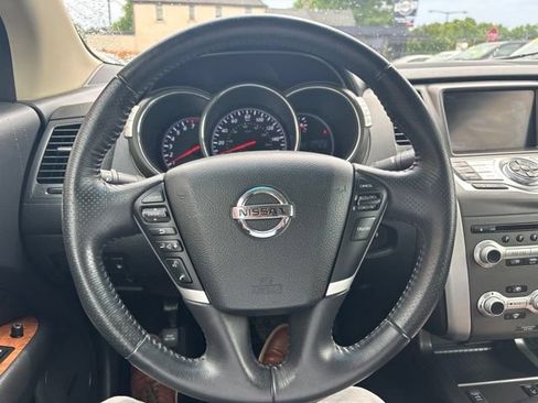 Used 2011 Nissan Murano AWD/4WD image 10