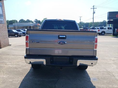 Used 2014 Ford F150 XLT w/ Equipment Group 302A Luxury AWD/4WD image 4