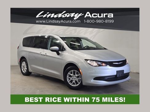 Used 2023 Chrysler Voyager LX FWD image 1