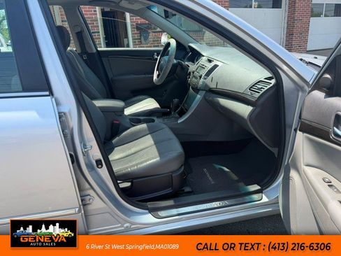 Used 2009 Hyundai Sonata Limited FWD image 15
