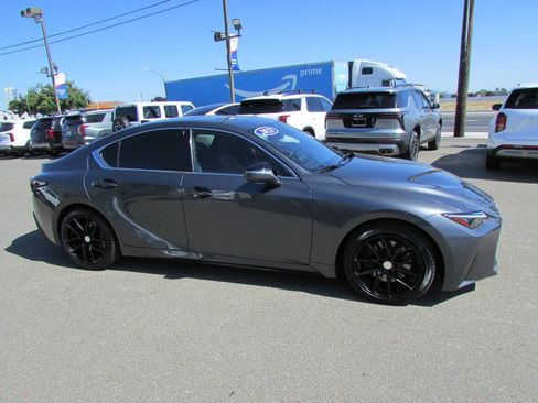 Used 2021 Lexus IS 300 w/ Comfort Package RWD image 5