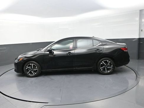 Used 2024 Nissan Sentra SV FWD image 6