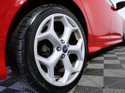 Used 2014 Ford Focus ST FWD image 8