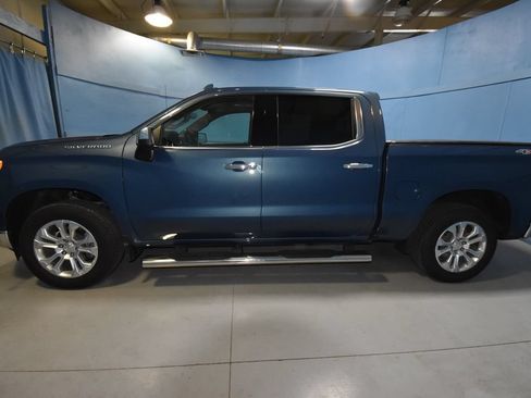 Used 2024 Chevrolet Silverado 1500 LTZ w/ LTZ Premium Package AWD/4WD image 25
