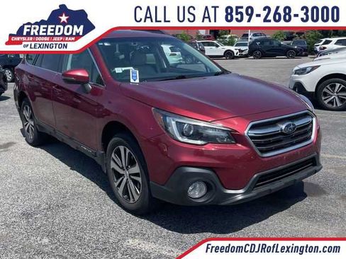 Used 2019 Subaru Outback 2.5i Limited AWD/4WD image 1