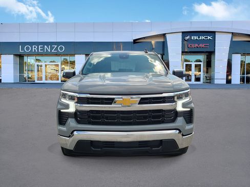 Used 2024 Chevrolet Silverado 1500 LT RWD image 2