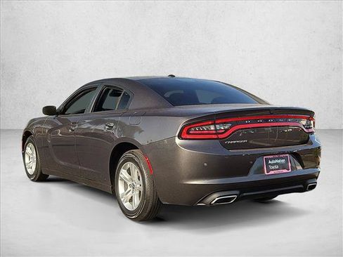 Used 2020 Dodge Charger SXT RWD image 8