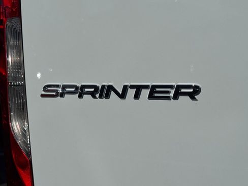 New 2025 Mercedes-Benz Sprinter 2500 image 11